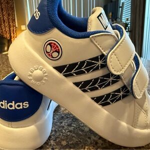 Adidas Marvel Spidey Toddler Shoes Size 9